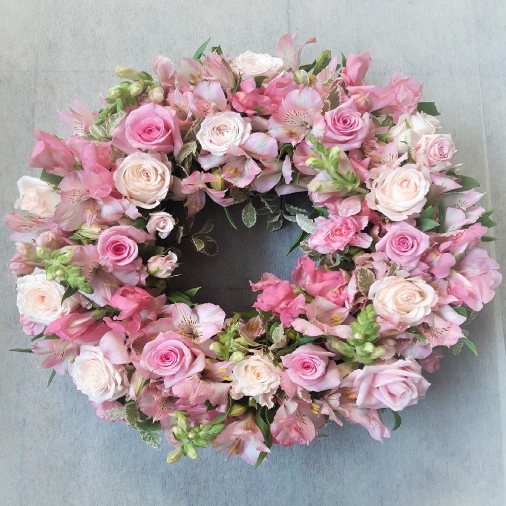 Wreath in pink